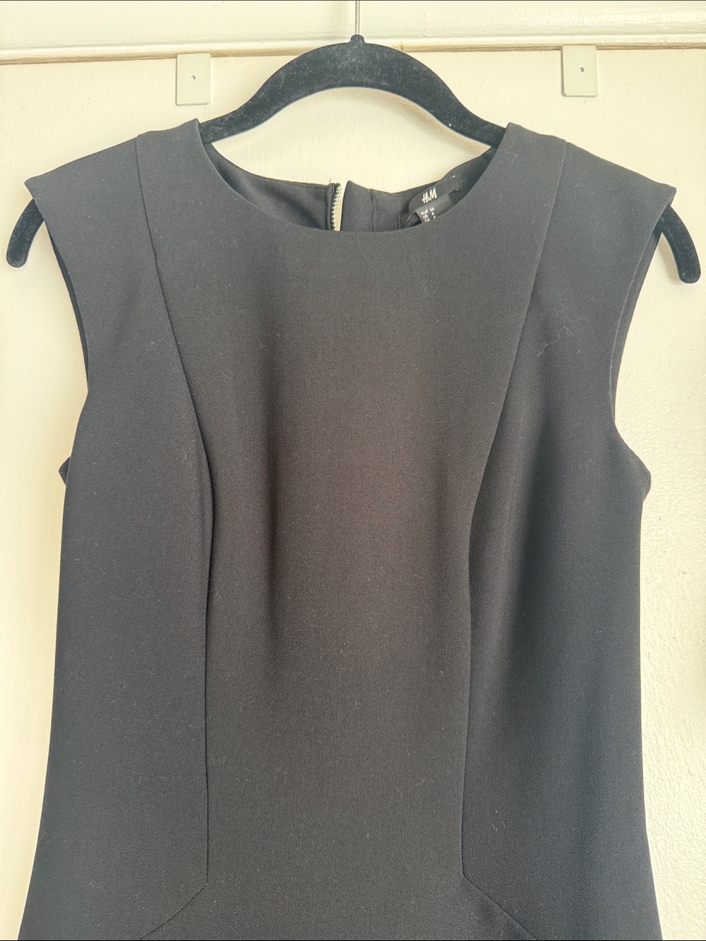 H&M Black Sleeveless Fit Flare Mini Dress goth LBD edgy skater mini NWT - Picture 2 of 11